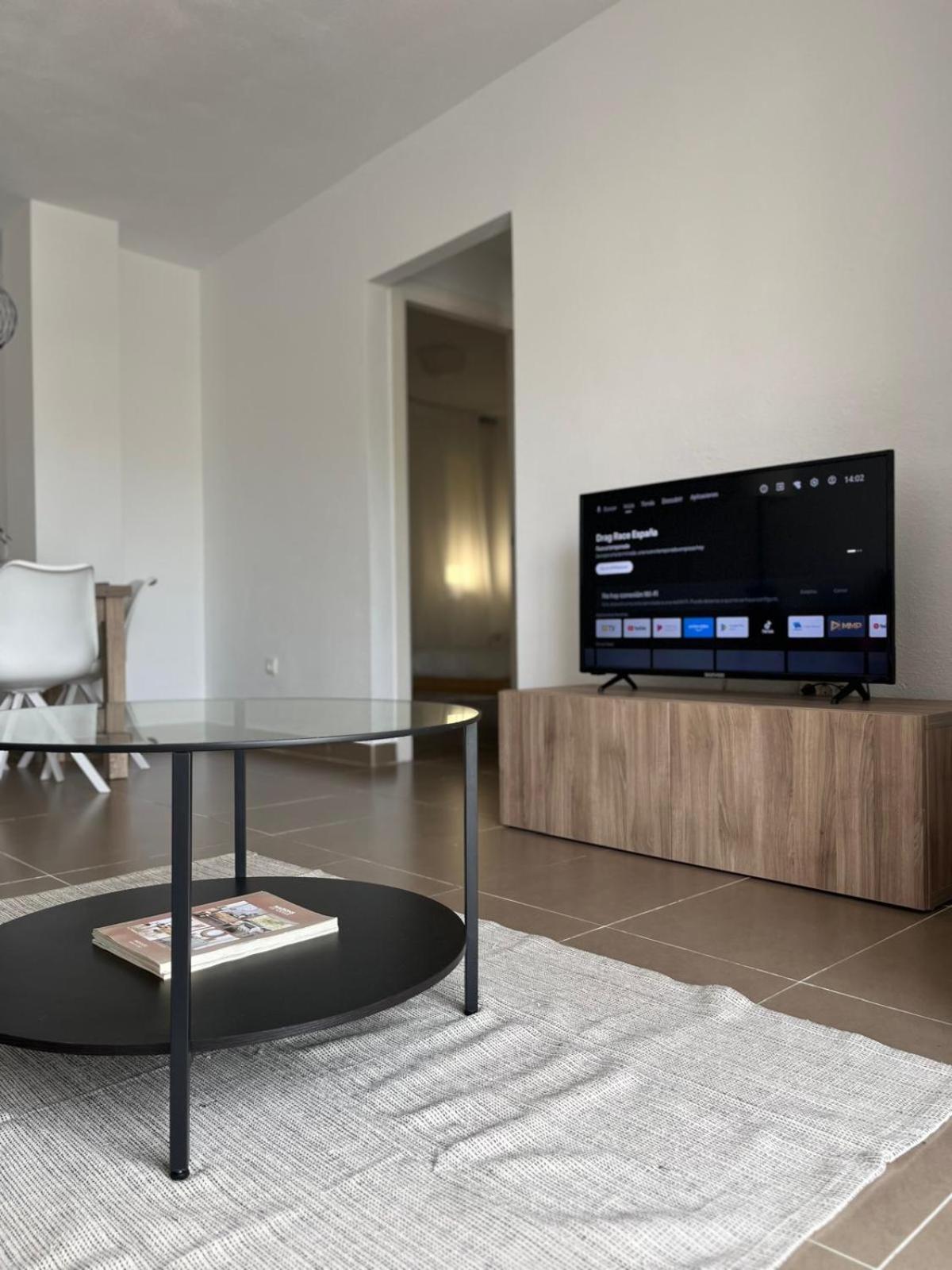 Malaga Prime Location - Stylish Apartment With Free Wifi, Free Parking, Steps From The Historic Center Exteriör bild