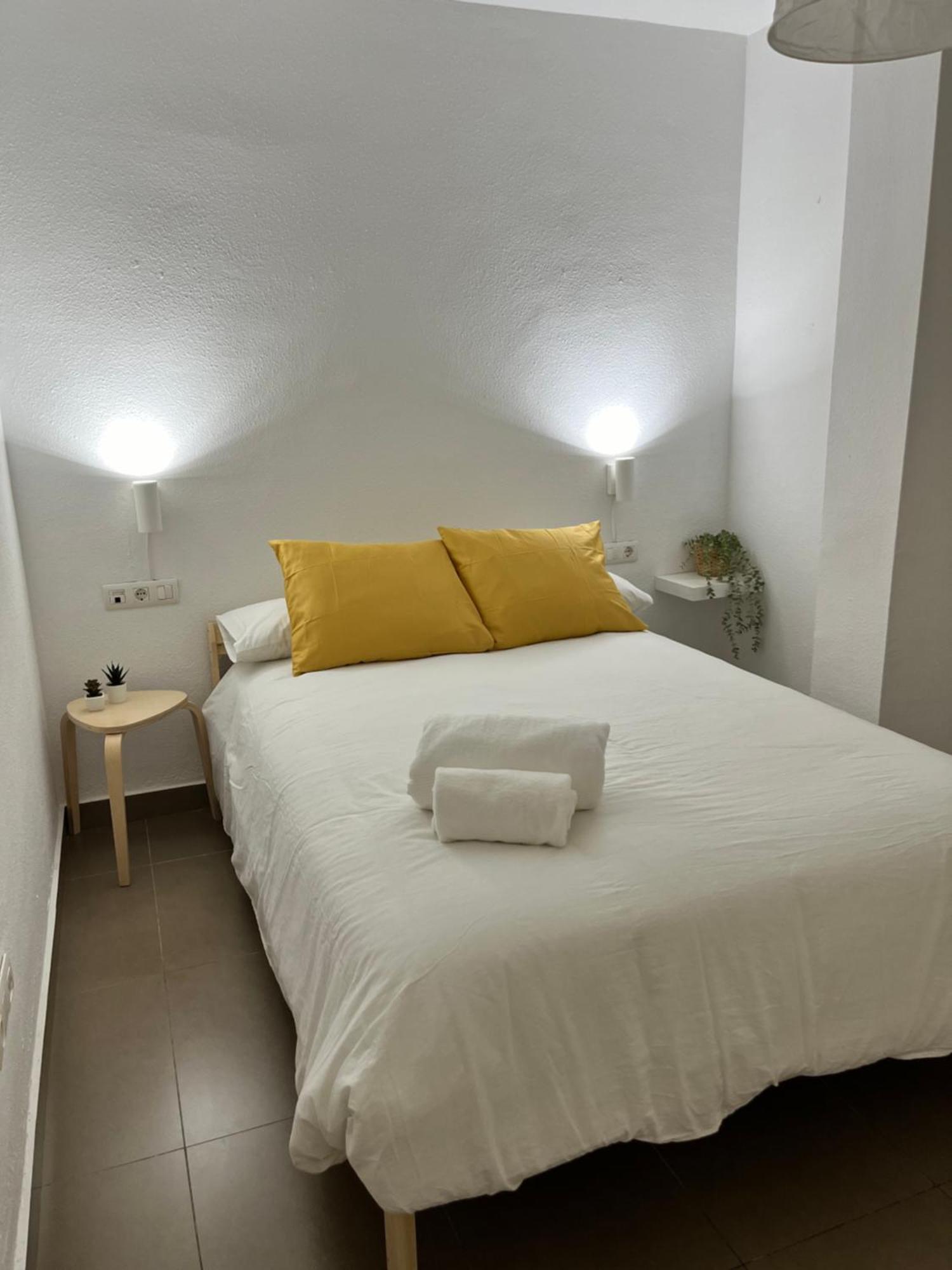Malaga Prime Location - Stylish Apartment With Free Wifi, Free Parking, Steps From The Historic Center Exteriör bild